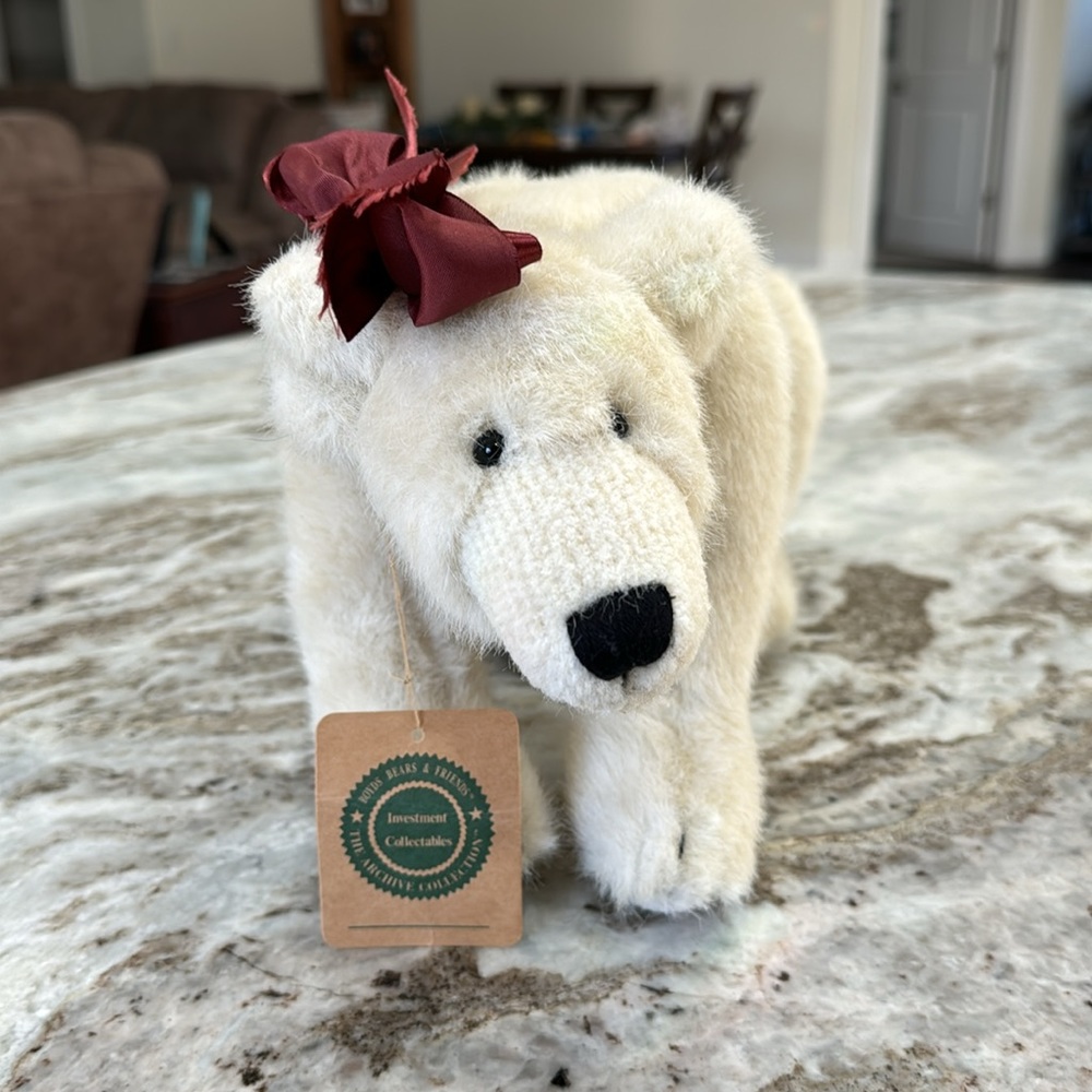 Boyd’s Bear - Picture 2 of 4